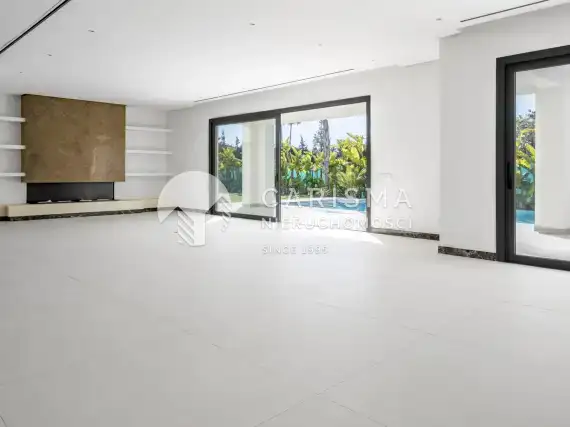 (11) Nowa, luksusowa willa tylko 200 m od plaży, Guadalmina Baja, Costa del Sol
