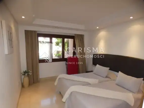 (11) Luksusowy apartament z widokiem na morze, Estepona, Costa del Sol
