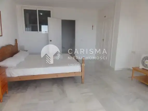 (27) Apartament z panoramicznym widokiem na morze, Calahonda, Costa del Sol