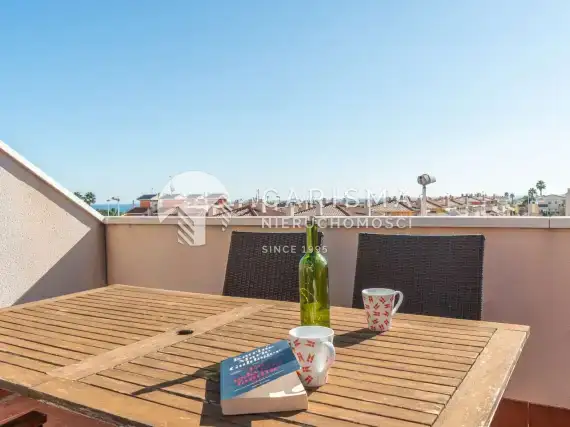 (39) Penthouse z widokiem na Morze Śródziemne w Zeniamar, Costa Blanca, Hiszpania