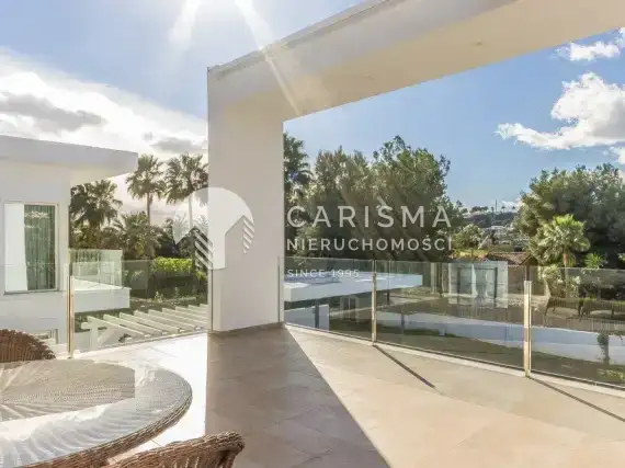 (13) Luksusowa willa gotowa do zamieszkania, Nueva Andalucia, Costa del Sol