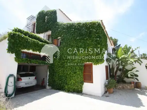 (22) Willa w pierwszej linii brzegowej w Moraira