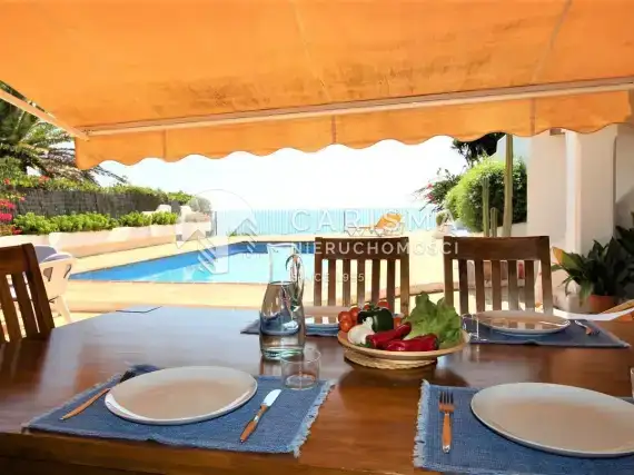 (10) Willa w pierwszej linii brzegowej w Moraira
