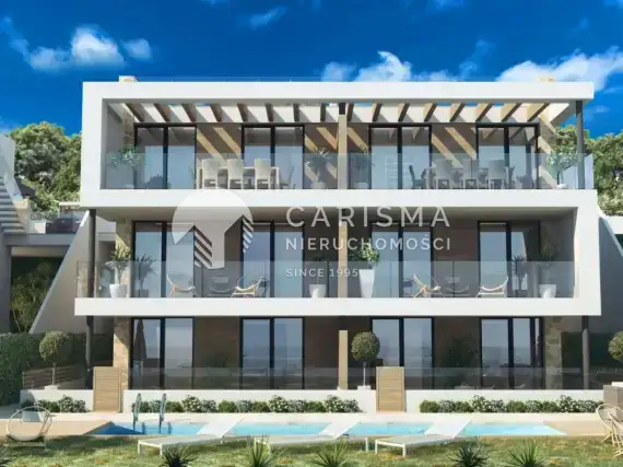 (4) Nowe apartamenty w pierwszej linii pola golfowego La Marquesa