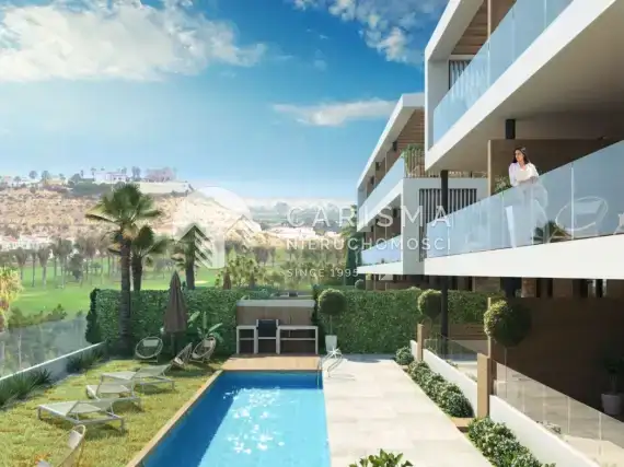 (8) Nowe apartamenty w pierwszej linii pola golfowego La Marquesa