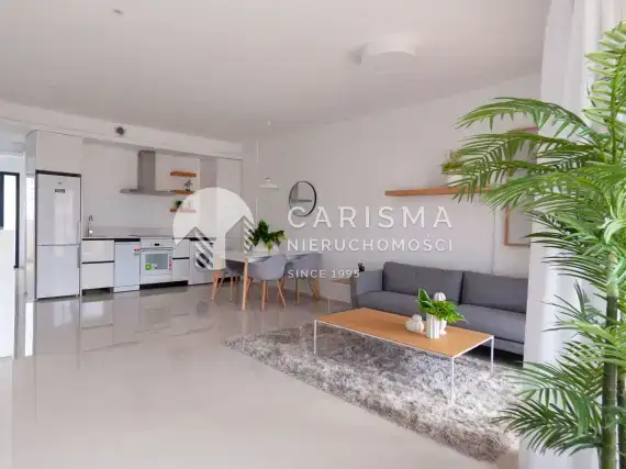 (4) Nowe apartamenty w dobrej lokalizacji, La Zenia, Costa Blanca