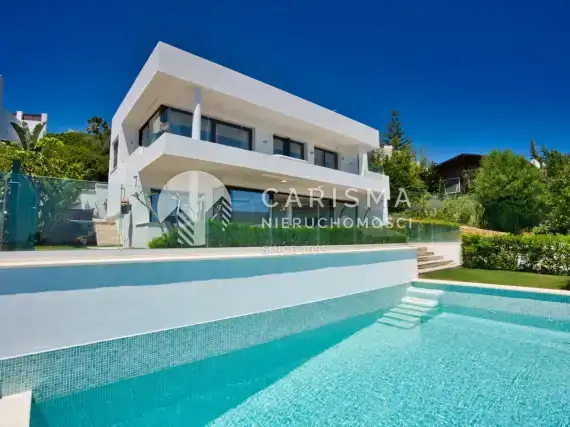 (3) Willa na sprzedaż, 4 sypialnie, Estepona
