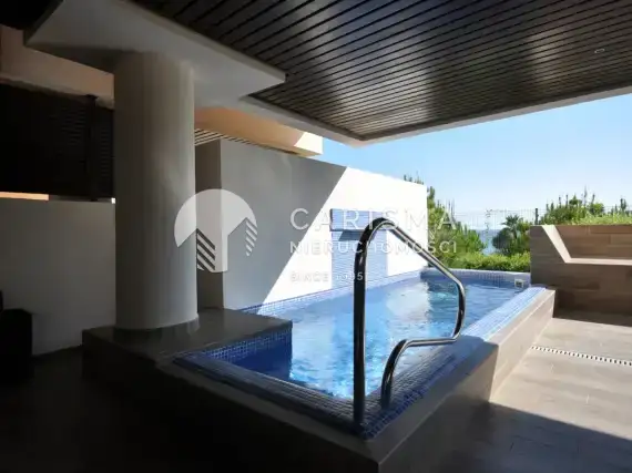 (32) Luksusowy apartament w pierwszej linii brzegowej, Estepona, Costa del Sol