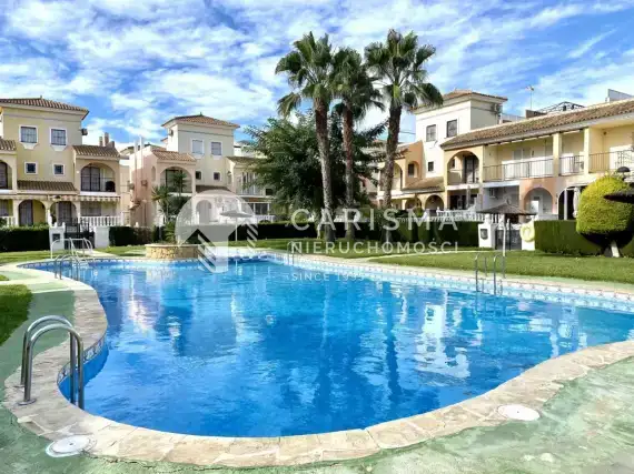 (2) Dom w zabudowie szeregowej w bardzo dobrej lokalizacji, Playa Flamenca, Costa Blanca