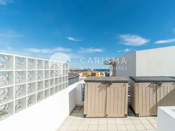 (30) Apartament z tarasem dachowym w Playa Flamenca