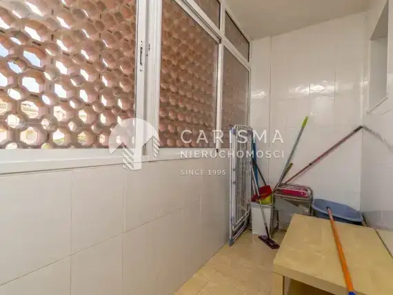 (11) Apartament z trzema sypialniam, w pierwszej lini brzegowej, Campoamor, Costa Blanca