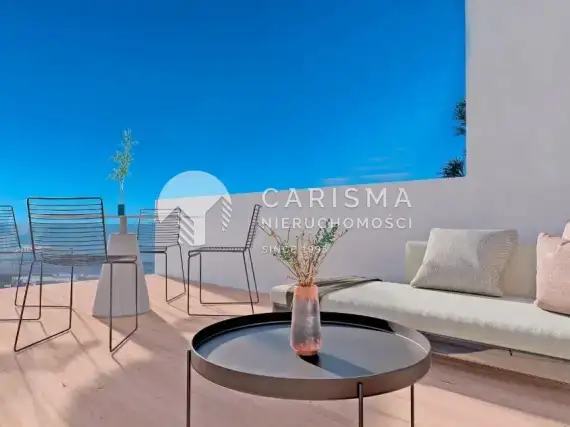 (5) Nowe apartamenty z panoramicznym widokiem na Laguna Rosa i Morze Śródziemne