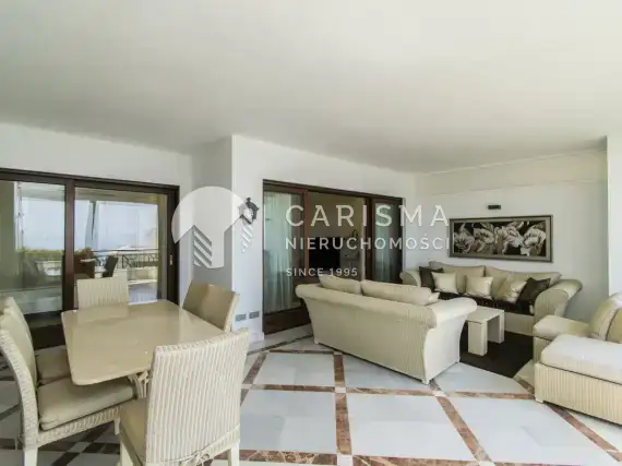 (9) Luksusowy apartament w pierwszej linii brzegowej, Estepona, Costa del Sol