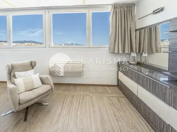 (12) Luksusowy penthouse przy plaży, Estepona, Costa del Sol