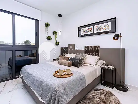 (7) Nowe apartamenty z umeblowaniem w Playa Flamenca