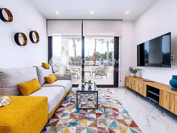 (10) Nowe apartamenty z umeblowaniem w Playa Flamenca