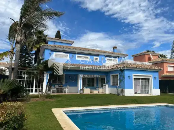 Luksusowa willa  300 m od plaży, Guadalamina Baja, Costa del Sol 1
