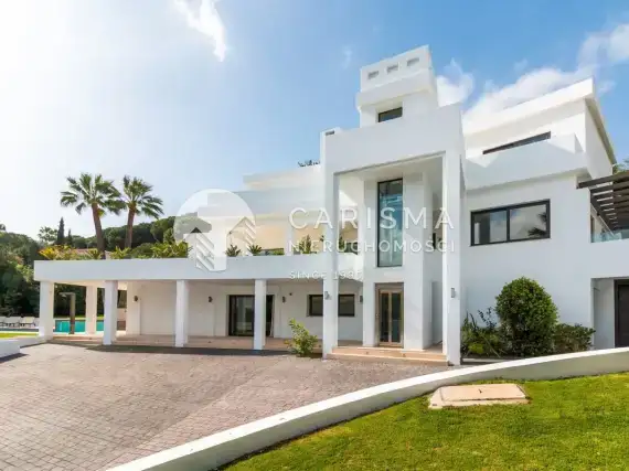 (26) Luksusowa willa z widokiem na góry i morze, Nueva Andalucia, Costa del Sol
