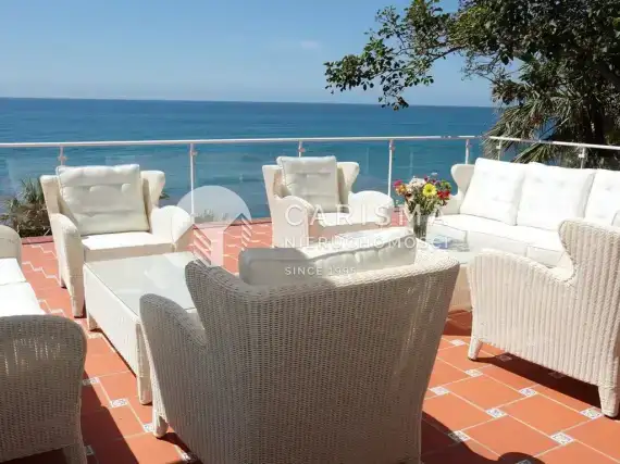 (6) Willa a w pierwszej linii brzegowej, Benalamadena, Costa del Sol