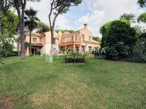 (7) Willa blisko morza i pól golfowych, Hacienda las Chapas, Costa del Sol