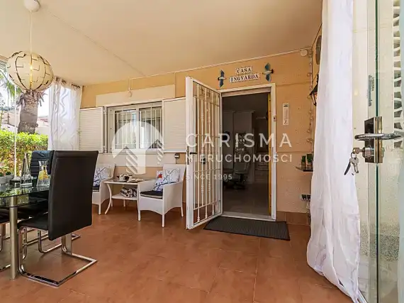 (32) Blizniak z 3 sypialniami w Zeniamar, Orihuela Costa