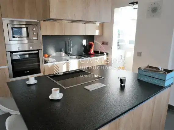 (12) Odremontowany apartament z widokiem na morze w Calpe