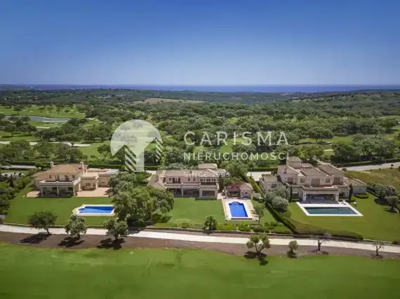 (7) Willa w samym sercu klubu golfowego  San Roque Club, Costa del Sol