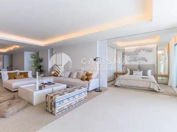 (54) Nowy, luksusowy apartament w pierwszej linii brzegowej, Estepona