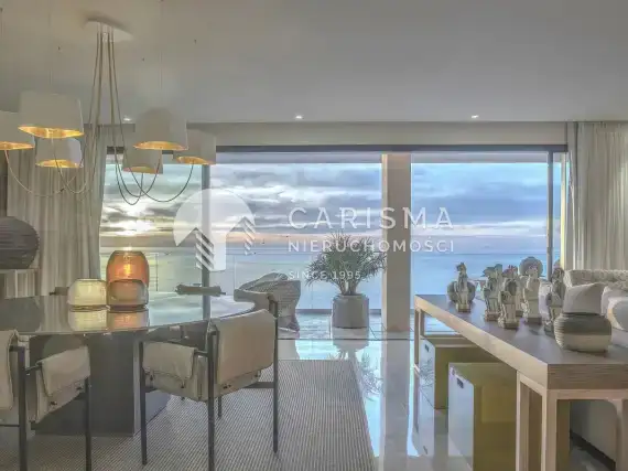 (6) Luksusowy apartament, w centrum miasta przy plaży, Estepona, Costa del Sol