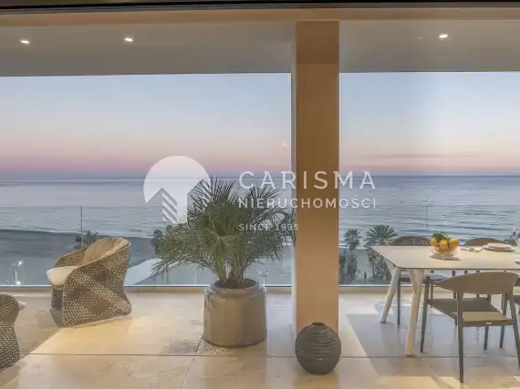 (16) Luksusowy apartament, w centrum miasta przy plaży, Estepona, Costa del Sol