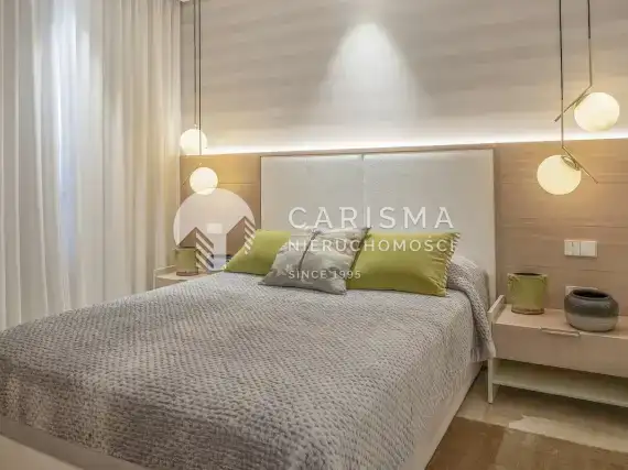 (42) Luksusowy apartament, w centrum miasta przy plaży, Estepona, Costa del Sol