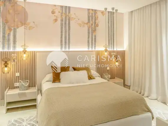 (64) Luksusowy apartament, w centrum miasta przy plaży, Estepona, Costa del Sol