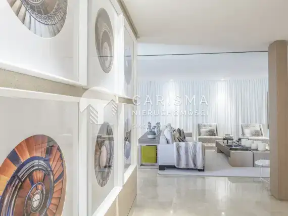 (82) Luksusowy apartament, w centrum miasta przy plaży, Estepona, Costa del Sol