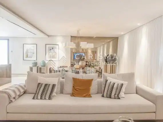 (90) Luksusowy apartament, w centrum miasta przy plaży, Estepona, Costa del Sol