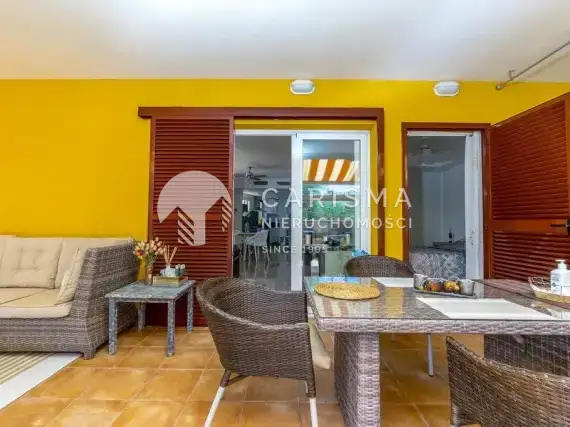 (20) Nowoczesny apartament na parterze zlokalizowany w Playa Flamenca, 500 m od plaży!