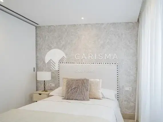 (22) Luksusowy apartament w pierwszej linii brzegowej, Estepona, Costa del Sol