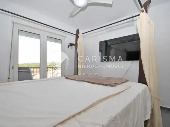 (10) Odremontowany apartament z widokiem na morze w Moraira