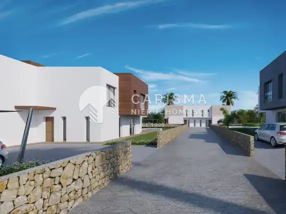 (4) Luksusowe bliźniaki na terenie zamkniętego osiedla, 600 metrów od morza w Moraira