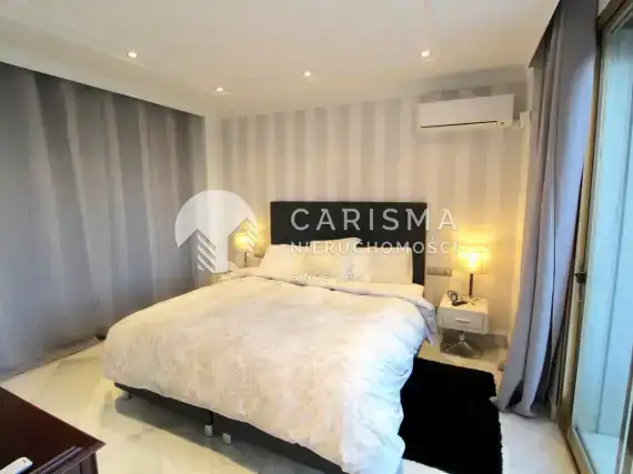(16) Luksusowy apartament w pierwszej linii brzegowej, Puerto Banús