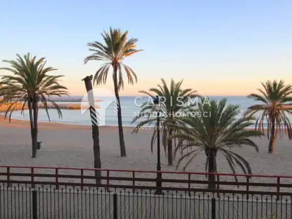 (22) Luksusowy apartament w pierwszej linii brzegowej, Puerto Banús