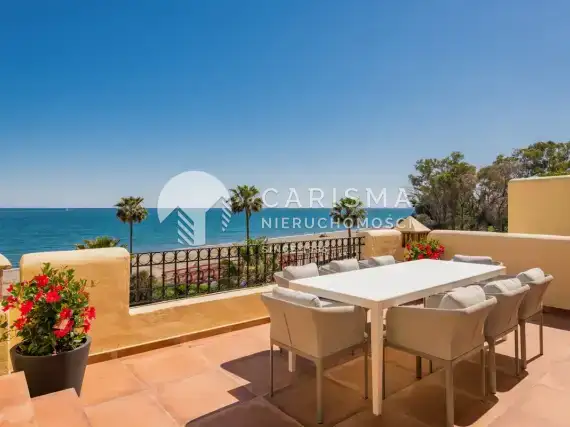 (3) Luksusowy penthouse w pierwszej linii brzegowej, Estepona, Costa del Sol