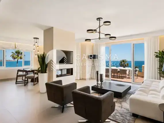 (4) Luksusowy penthouse w pierwszej linii brzegowej, Estepona, Costa del Sol