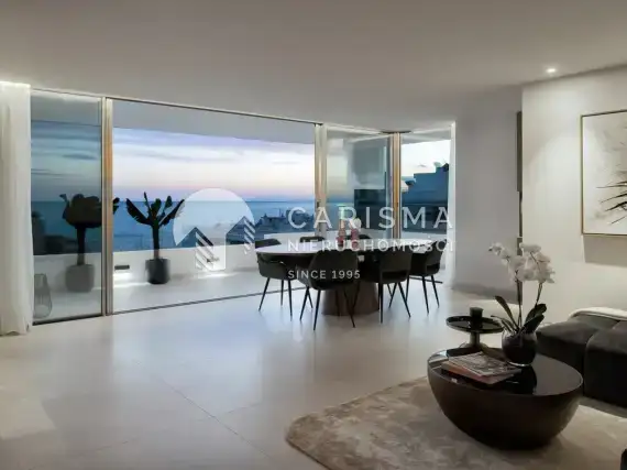 (3) Luksusowy apartament z widokiem na morze, Marbella, Costa del Sol.