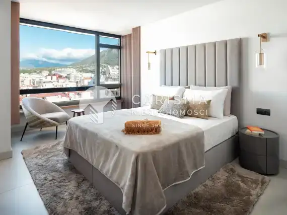 (16) Luksusowy apartament z widokiem na morze, Marbella, Costa del Sol.