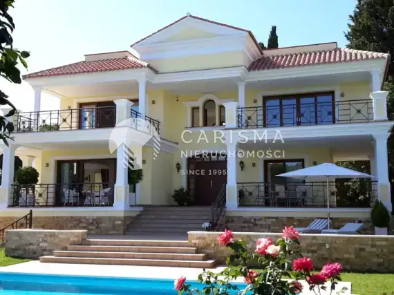 Luksusowa willa z widokiem na morze w Hacienda las Chapas, Costa del Sol 1
