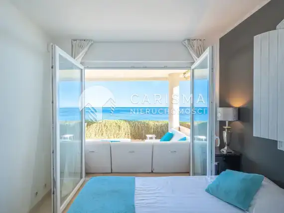 (10) Luksusowy i obszerny apartament w pierwszej linii brzegowej, Estepona, Costa del Sol