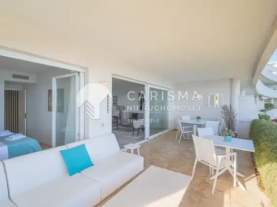 (42) Luksusowy i obszerny apartament w pierwszej linii brzegowej, Estepona, Costa del Sol