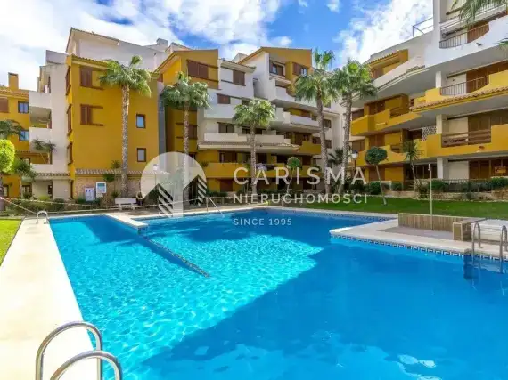 (25) Apartament, penthouse, 300 m od plaży w Punta Prima