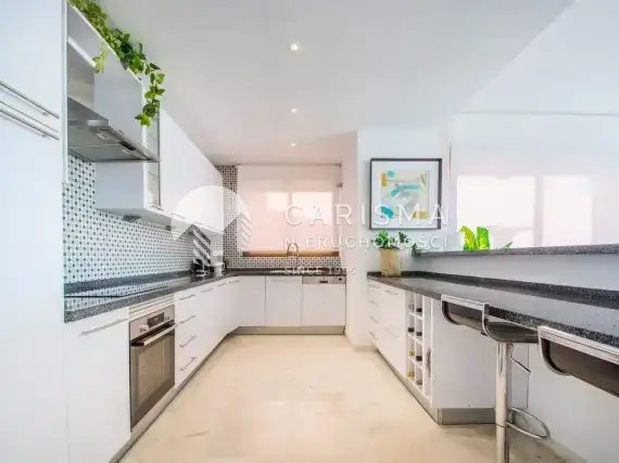 (16) Apartament, Marbella, Costa del Sol, 164 m<sup>2</sup>