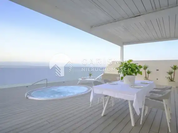 (2) Luksusowy penthouse w doskonałej lokalizacji, Estepona, Costa del Sol